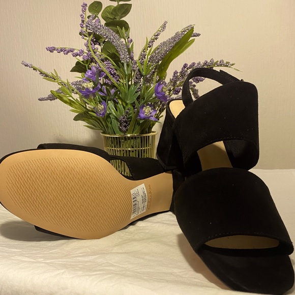 NEW NEVER WORN Clarks Sheer Sling Sandal - Picture 2 of 7